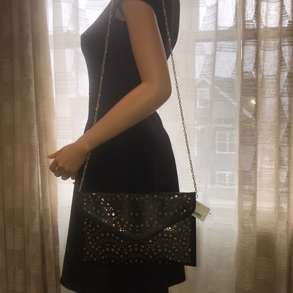 Black Laser Cut Clutch - Picture 7 of 7